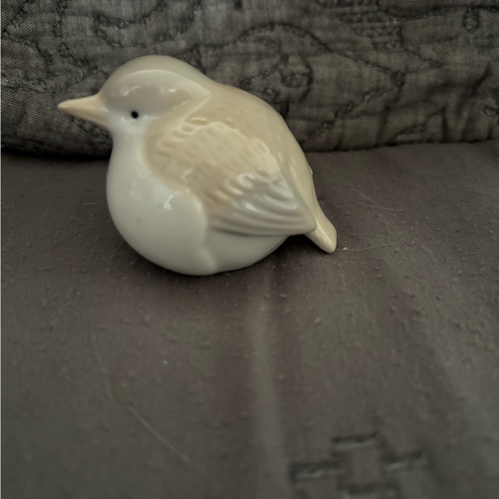 Vintage Ceramic Bird Figurine
